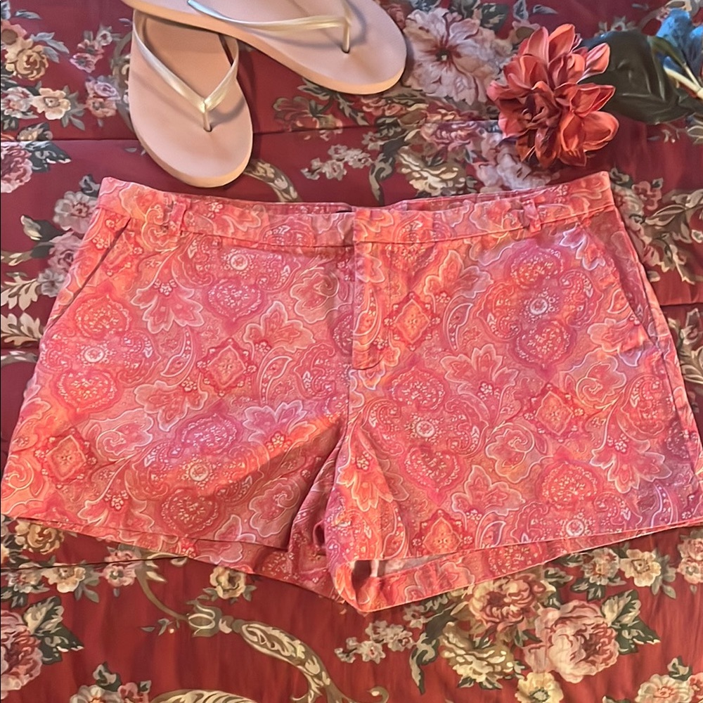 Gap Womens Classic Shorts Size 12 Multicolor Paisley Print w/Pockets, EUC